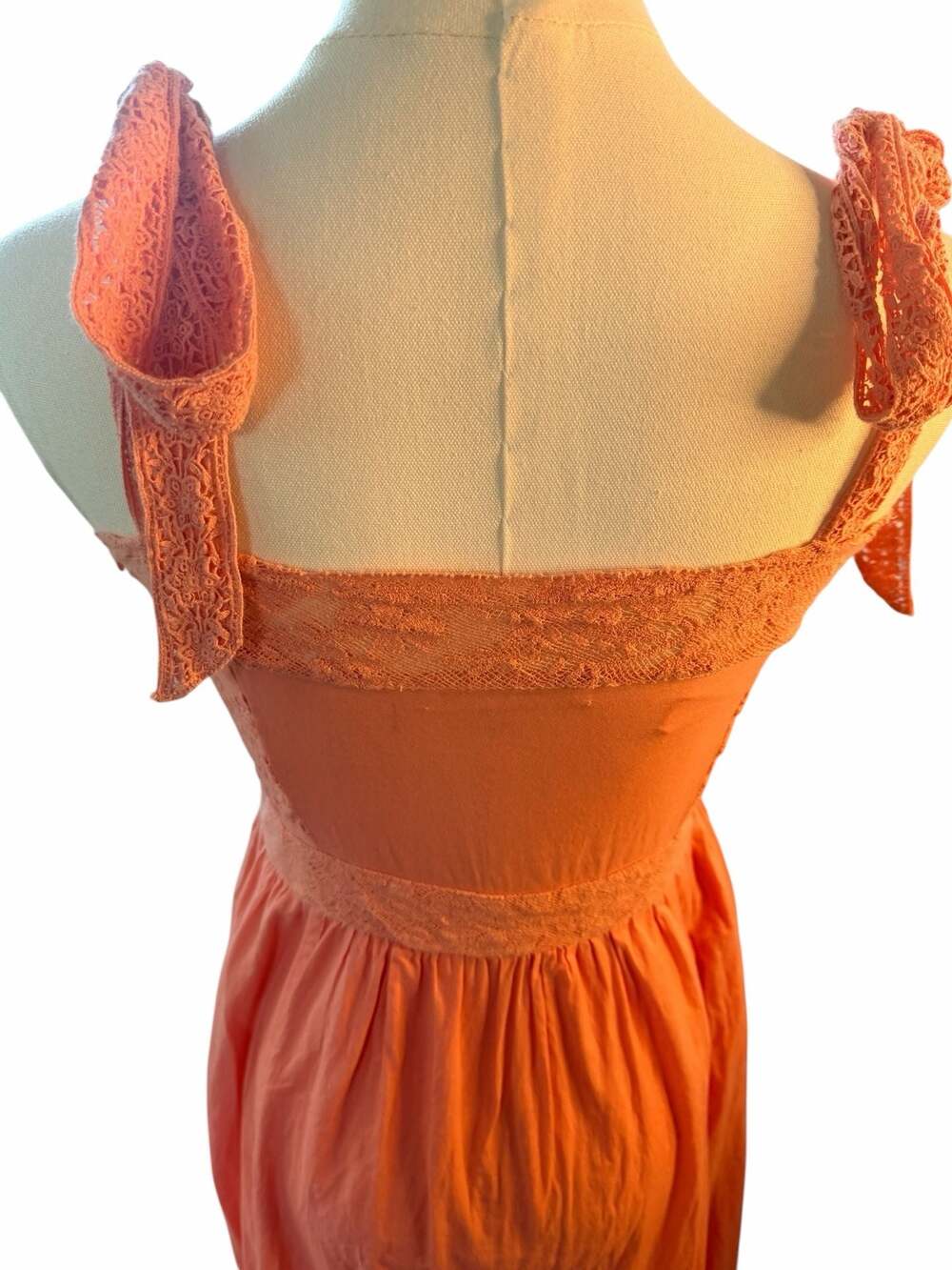 LoveShackFancy - Picture 8 of 11